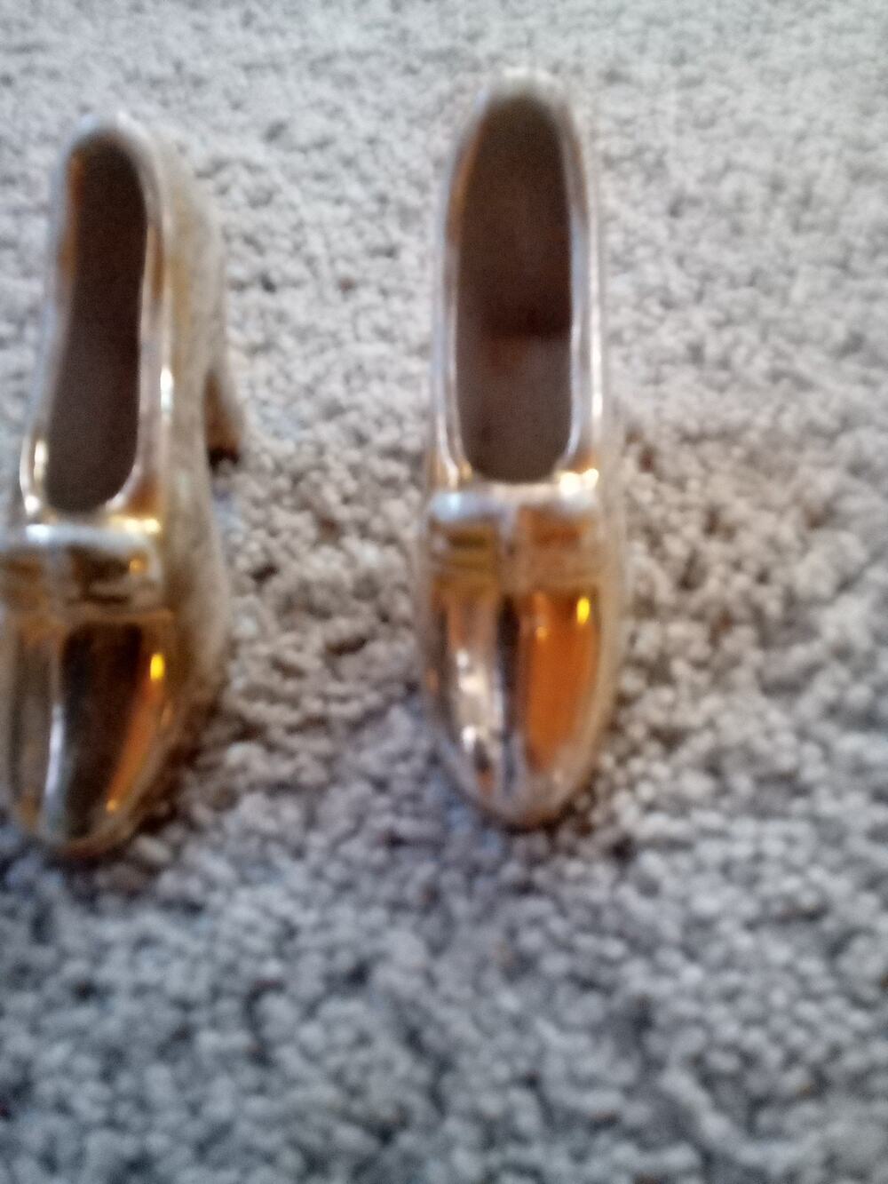 Pair of Vintage Miniature Ceramic Gold Porcelain Shoe 3x2